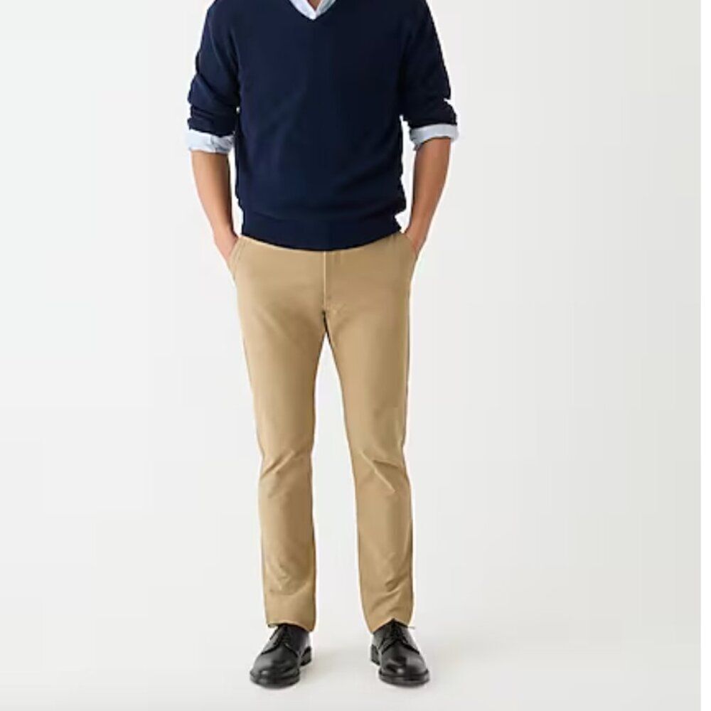 J. Crew slim fit tech pants in size 33/30 NWT
